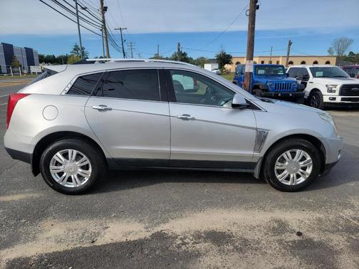 Silver 2015 Cadillac SRX Luxury Collection