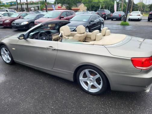 Gold 2008 BMW 328 i