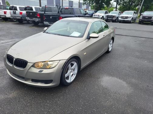 Gold 2008 BMW 328 i