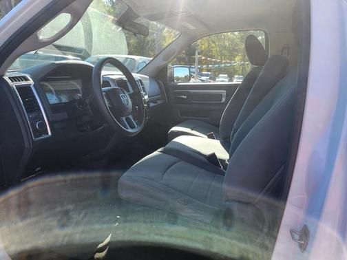 White 2013 RAM 1500 SLT