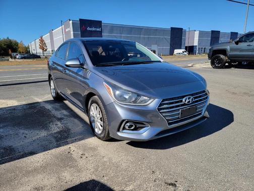 Urban Gray 2019 Hyundai Accent SEL