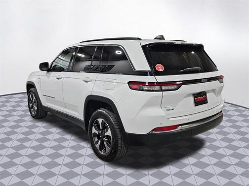 2024 Jeep Grand Cherokee 4xe Base