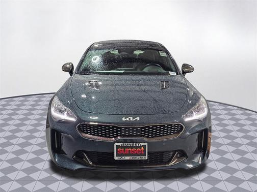 2022 Kia Stinger GT2