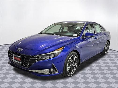 2022 Hyundai ELANTRA Limited