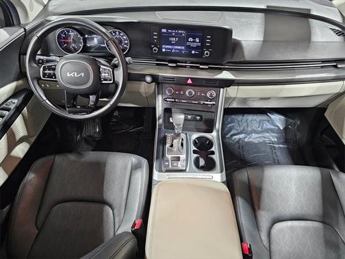 2022 Kia Carnival LXS