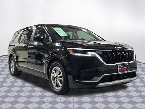 2022 Kia Carnival LXS
