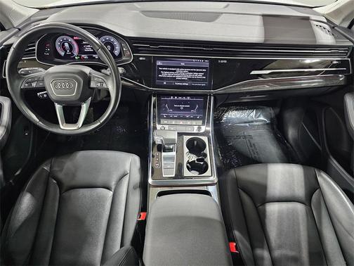 2024 Audi Q7 55 Premium Plus