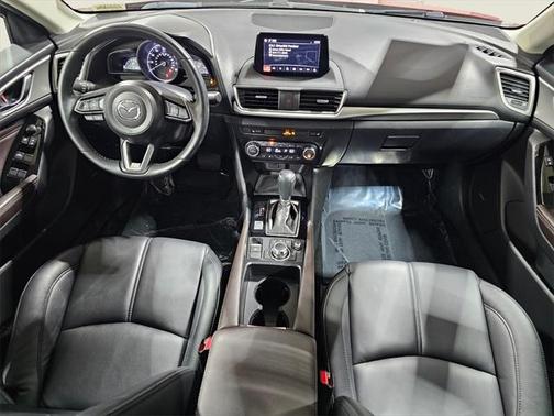 2018 Mazda Mazda3 Touring