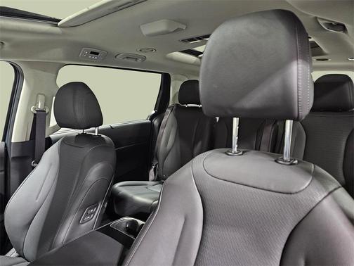 2025 Kia Carnival Hybrid SX Prestige