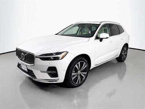 2023 Volvo XC60 Plus