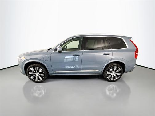 2023 Volvo XC90 Recharge Plug-In Hybrid T8 Plus 6 Passenger