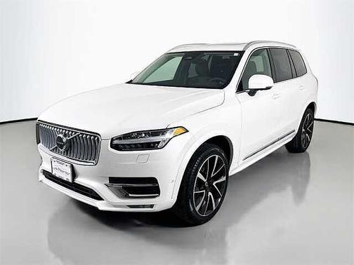 2024 Volvo XC90 Plus