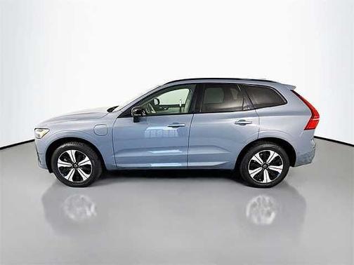 2023 Volvo XC60 Plus