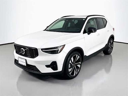2023 Volvo XC40 Ultimate