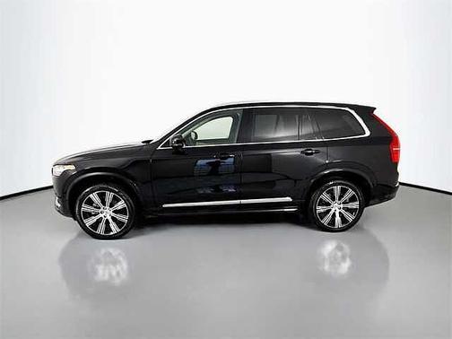 2025 Volvo XC90 Plus