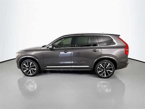 2023 Volvo XC90 Plus