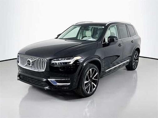 2023 Volvo XC90 Plus