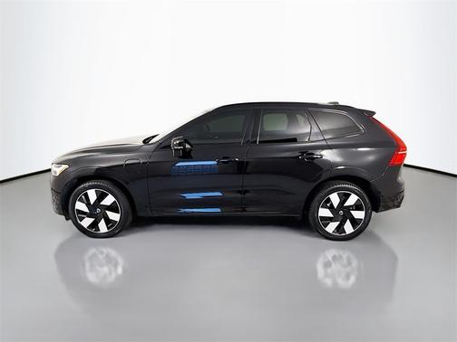 2023 Volvo XC60 Recharge Plug-In Hybrid Ultimate