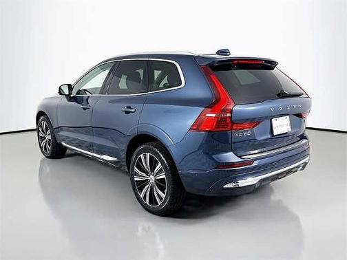 2023 Volvo XC60 Plus