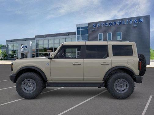 2025 Ford Bronco Outer Banks