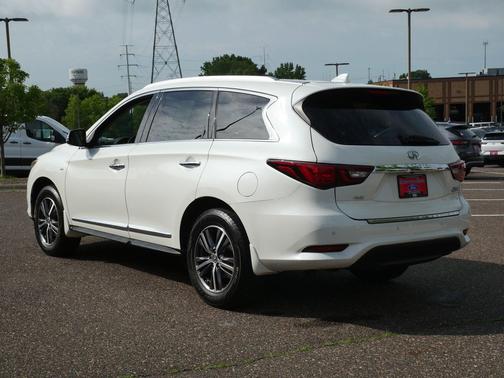 Majestic White 2019 INFINITI QX60 Luxe