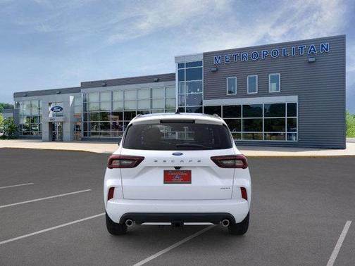 2025 Ford Escape ST-Line Elite