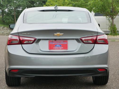 2023 Chevrolet Malibu FWD 2LT