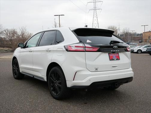2024 Ford Edge ST Line