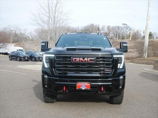 2024 GMC Sierra 2500 AT4