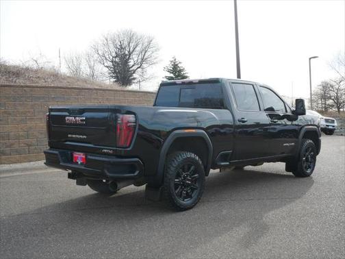 2024 GMC Sierra 2500 AT4