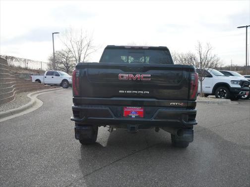 2024 GMC Sierra 2500 AT4