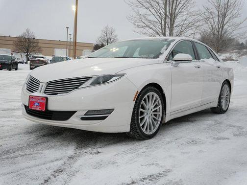 2015 Lincoln MKZ Hybrid Base