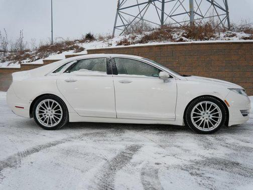 2015 Lincoln MKZ Hybrid Base