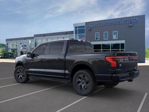 2025 Ford F-150 Lightning LARIAT