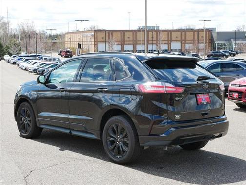 2024 Ford Edge SE
