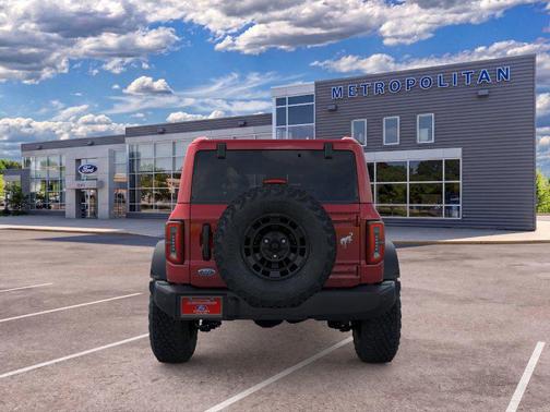 Ruby Red 2026 Ford Bronco Outer Banks