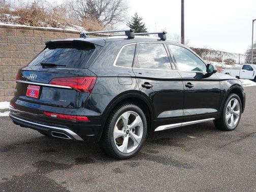 2022 Audi Q5 45 S line Premium Plus