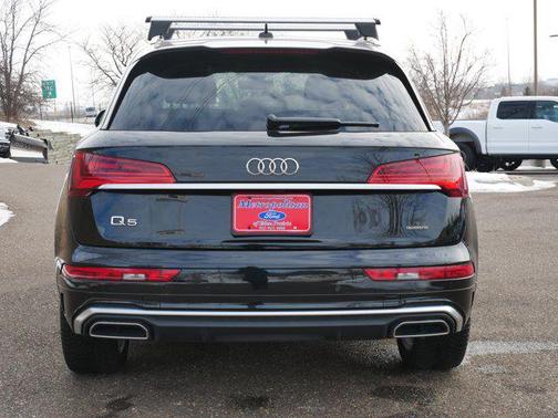 2022 Audi Q5 45 S line Premium Plus