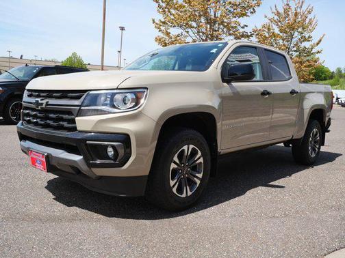 Sand Dune Metallic 2022 Chevrolet Colorado Z71