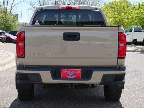 Sand Dune Metallic 2022 Chevrolet Colorado Z71