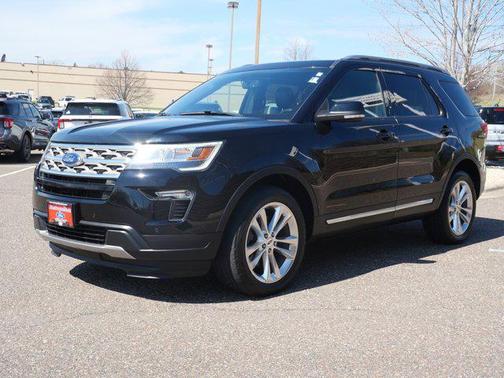 Shadow Black 2018 Ford Explorer XLT
