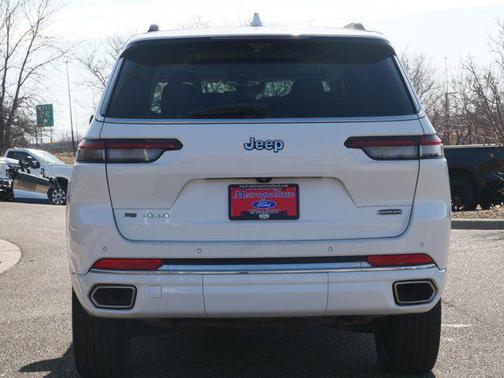 2022 Jeep Grand Cherokee L Overland