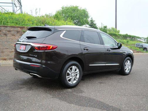 Havana Metallic 2018 Buick Enclave Essence
