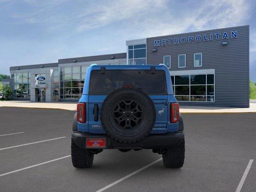 Velocity Blue Metallic 2026 Ford Bronco Badlands