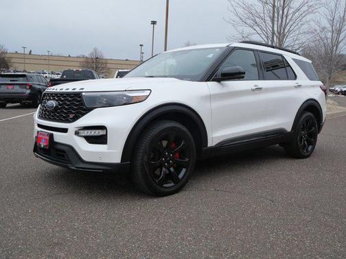 Star White Metallic Tri-Coat 2023 Ford Explorer ST