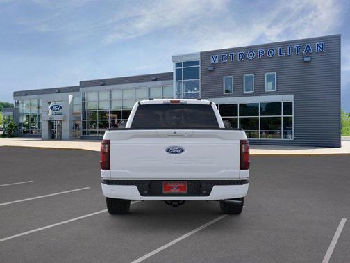 Oxford White 2026 Ford F-150 XLT