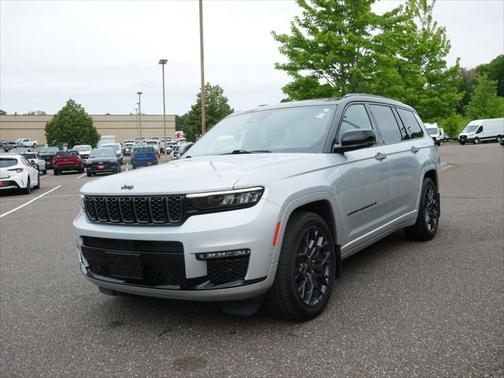 2023 Jeep Grand Cherokee L Summit Reserve