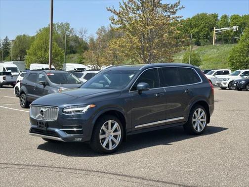 2019 Volvo XC90 T6 Inscription