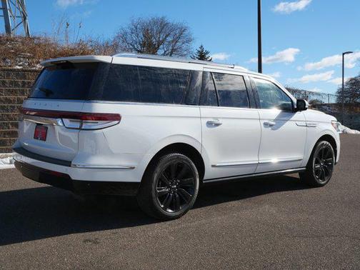 2024 Lincoln Navigator Reserve