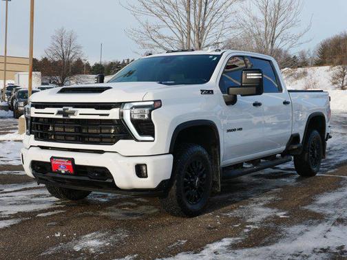 2024 Chevrolet Silverado 3500 LTZ